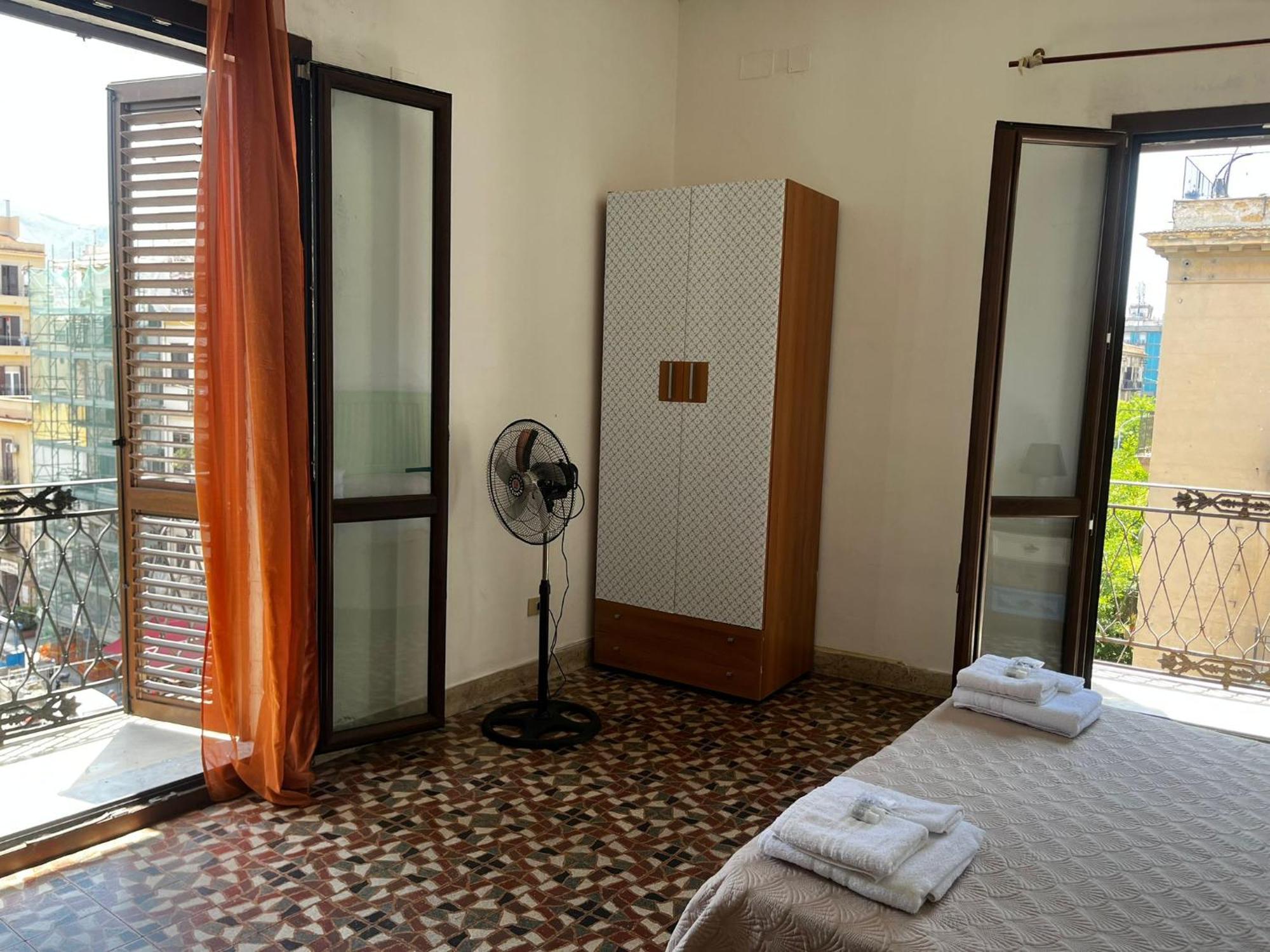 Mille Lire Peppe'S Home Palermo Zewnętrze zdjęcie